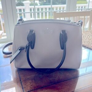 Genuine Kate Spade purse. Perfect condition! Black/grey.  removable adjust strap